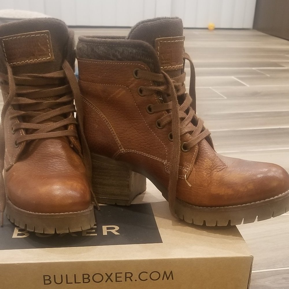 Bull boxer leather bootie